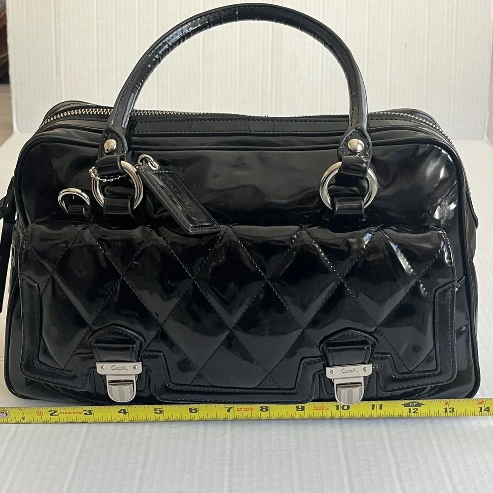 Vtg Coach 18675 Poppy‎ Liquid Gloss Quilted Patent Leather Black Satchel Purse